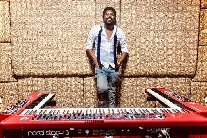 Victor DeyJr