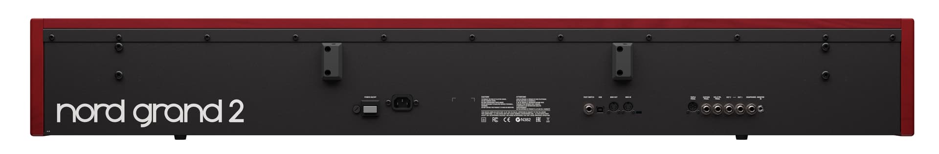 Nord_Grand-2_Back_fix240502_crop